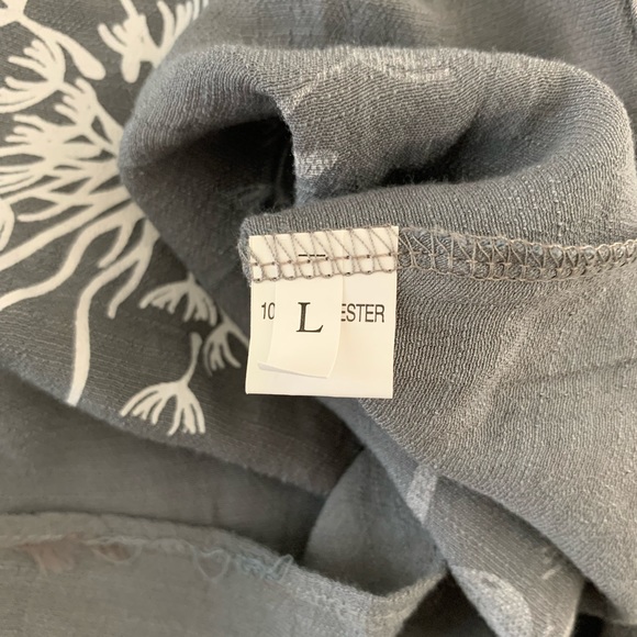 Or FREE! NWOT Tunic Top - Picture 4 of 10